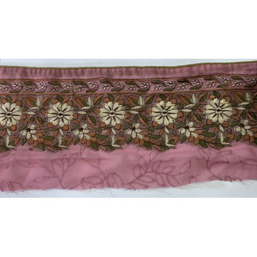 Embroidered Vintage Sari Border x 1/2 metre